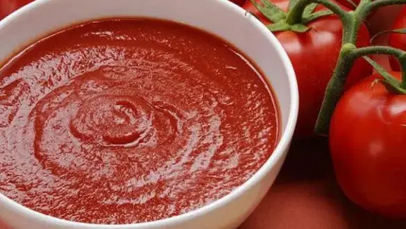Najlepszy sos pomidorowy do pizzy - uniknij najczęstszych błędów