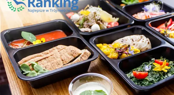 Najlepszy catering dietetyczny - Ranking 2026. Kolorowe, zdrowe posiłki w pudełkach, gotowe do spożycia.