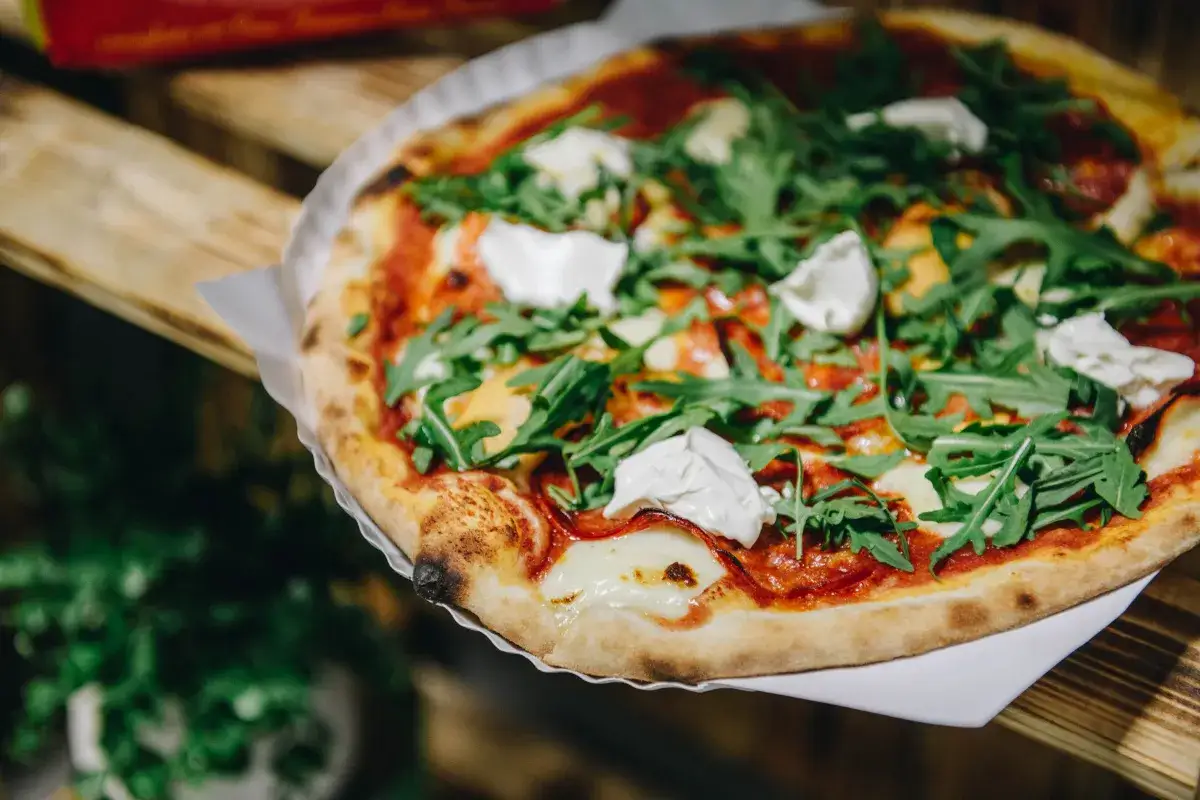 Zdjęcie Jak piec pizzę w domu, aby uniknąć najczęstszych błędów?