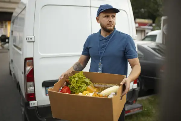 Nowoczesne technologie w dostawach żywności dla HoReCa – co warto wiedzieć?